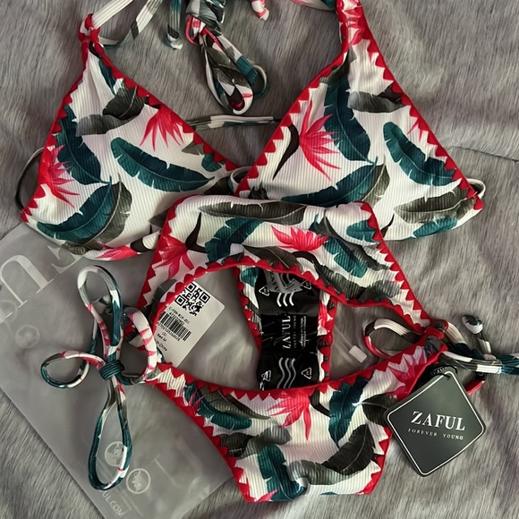 Zaful BNWT bathing suit! - Picture 2 of 4